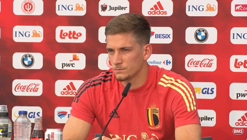 Entrer en contact avec Dennis Praet